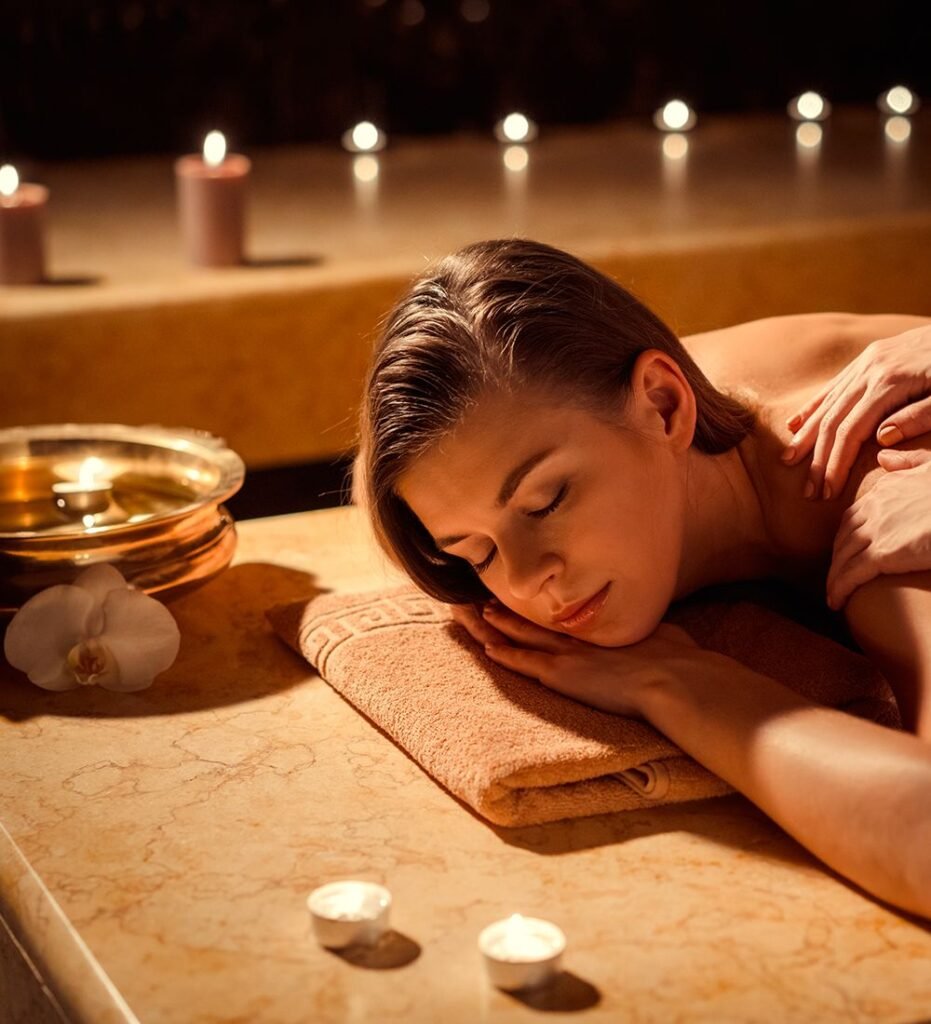 Description of essential steps for a home spa day, highlighting the importance of starting with a gentle body scrub for exfoliation, followed by a nourishing face mask. The paragraph emphasizes the uniqueness of Dubai's spa experience by suggesting the use of local ingredients like camel milk and dates, known for their hydrating properties, to create an authentic Dubai-inspired home spa treatment