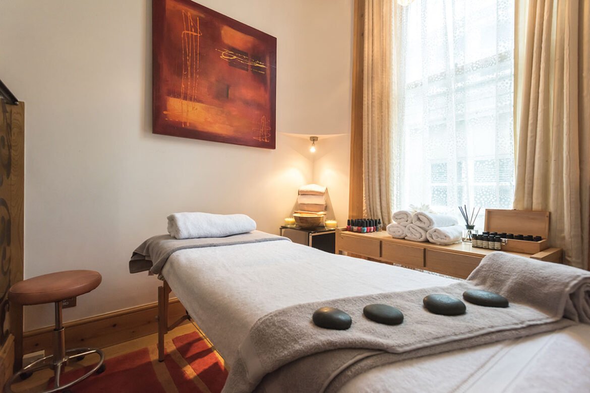 Luxury home massage room setup by Domy Beauty in Dubai