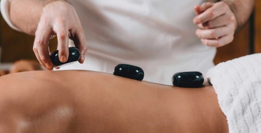 mobile hot stone massage Dubai